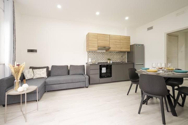 Il Rifugio Di Nonno Minguccio Apartment Monopoli Bagian luar foto
